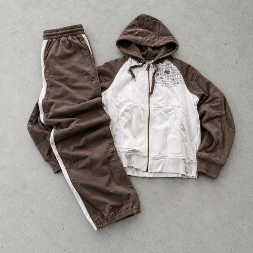 Y2k nike tracksuit - nike, brown/beige